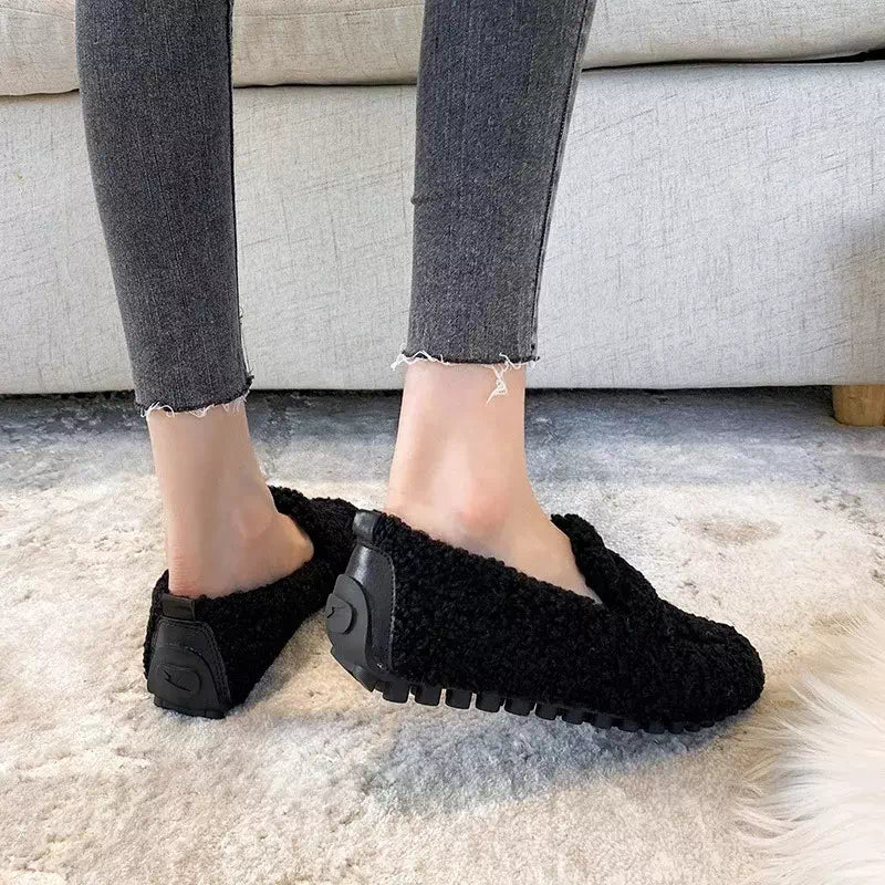 Podoways women's fur-lined moccasin