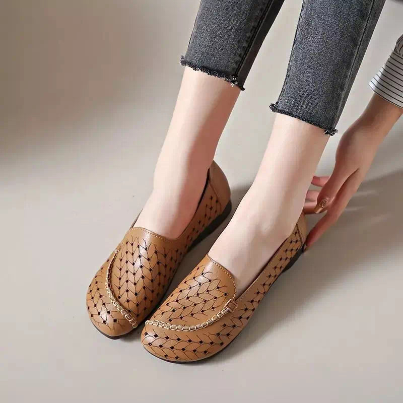 Podoways 36 Chocolate women's braided moccasin
