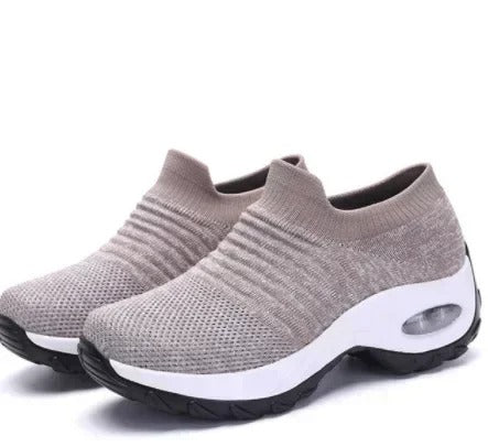 Fashionable orthopedic shoes for ladies