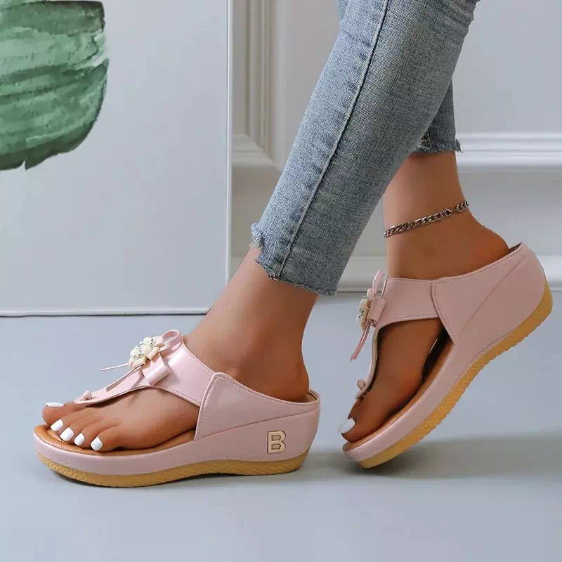 Modern and elegant women's orthopedic flip flops Podoways 36 LightPink