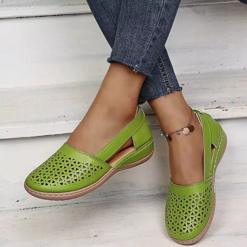 Retro style leather sandals Podoways 36 YellowGreen