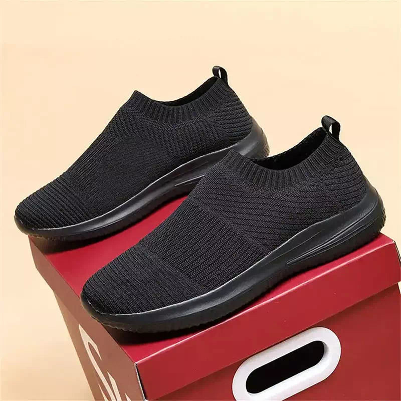 Podoways men's slip-on sneaker