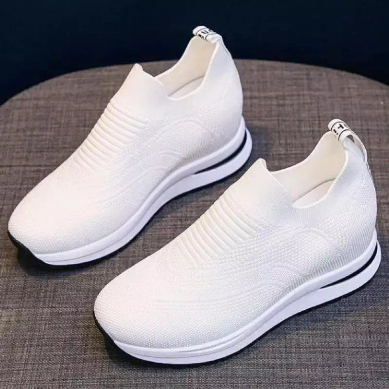 Podoways women's slip-on sneaker
