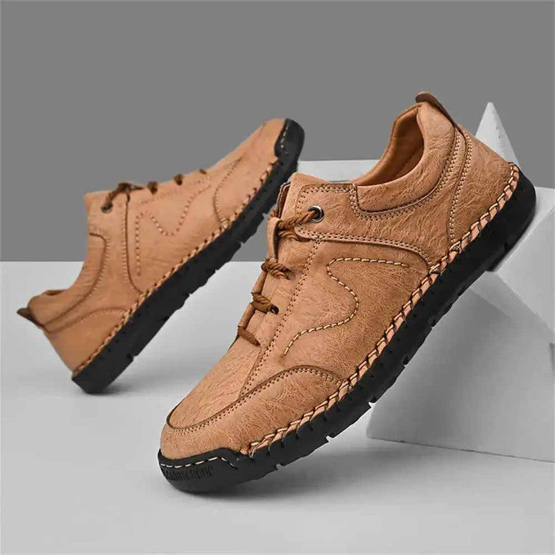 Fashionable orthopedic shoes