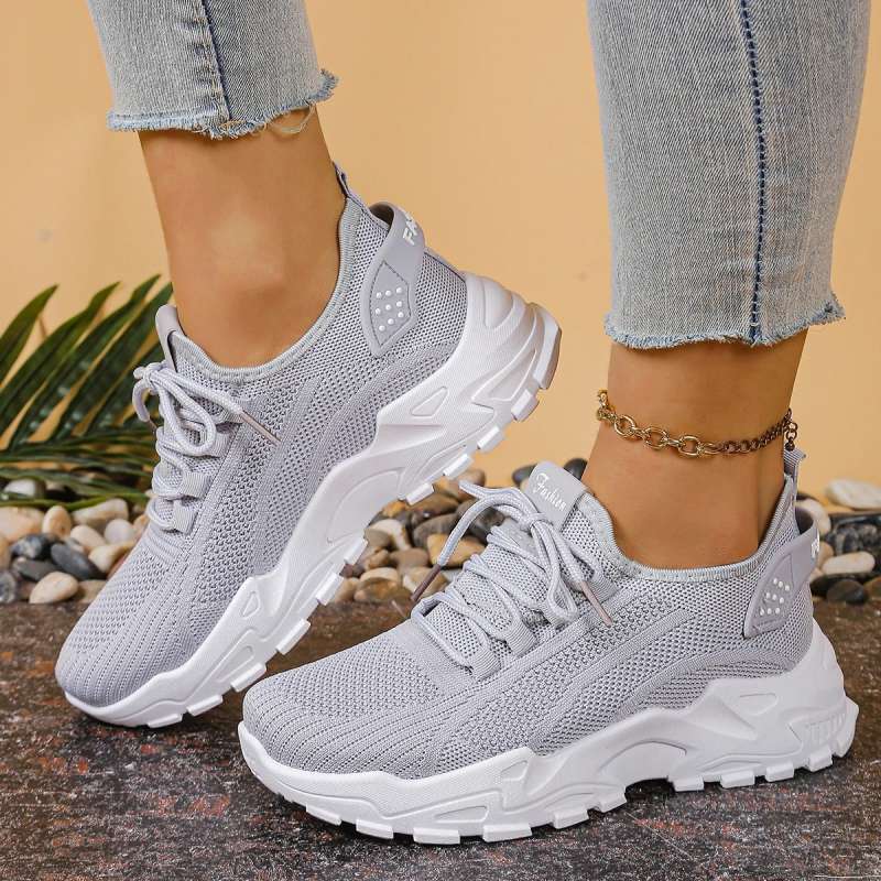 Women’s Lightweight Sneakers with Thick Sole Design
